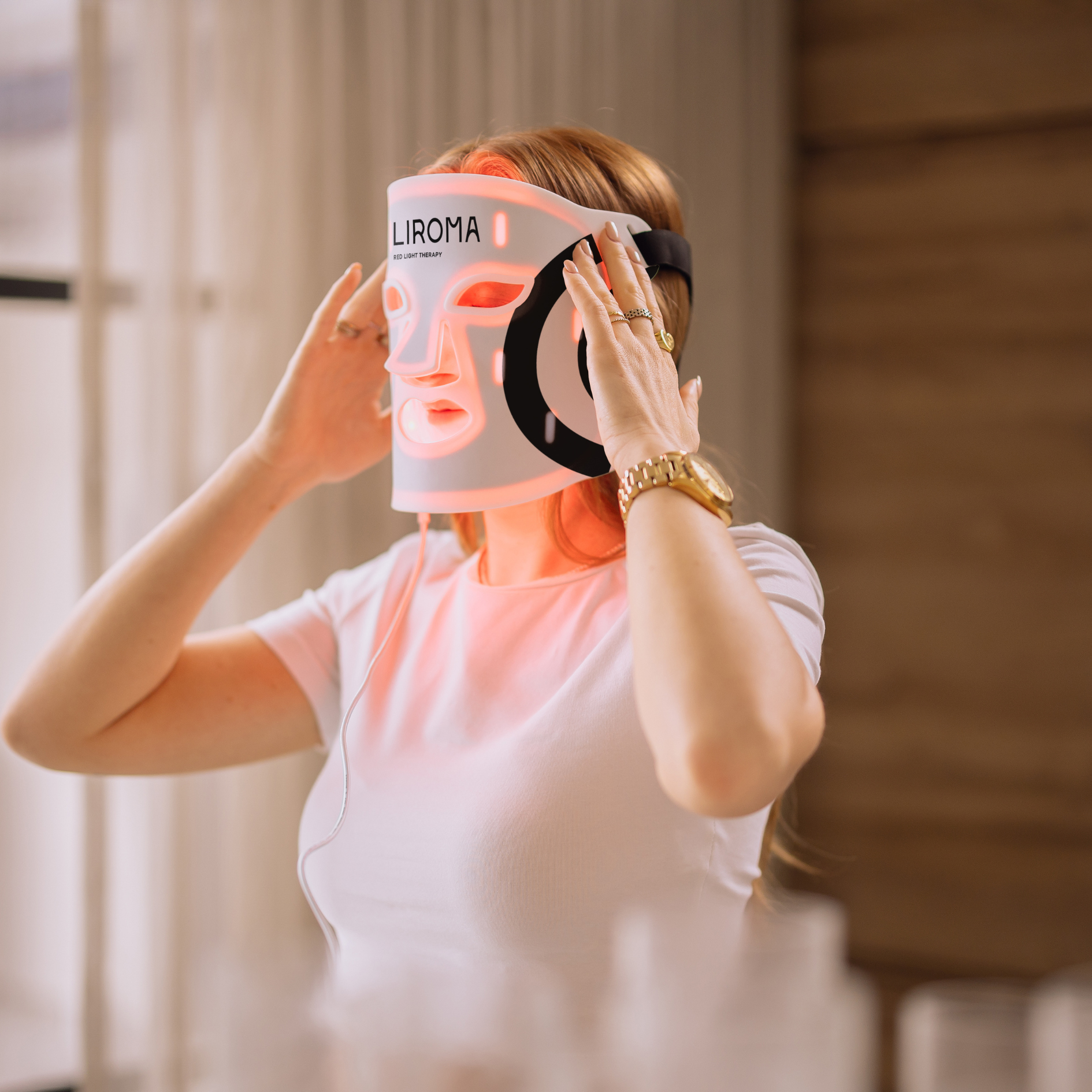 LIROMA® LED Red and Near-Infrared Light Therapy Mask for the Face, Neck, and Décolleté