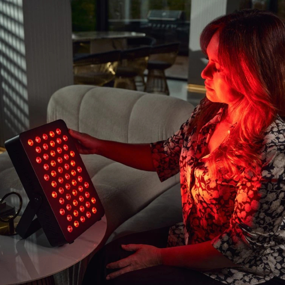 MITO LIGHT® INTRO raudonos šviesos ir artimų infraraudonųjų spindulių lempa
