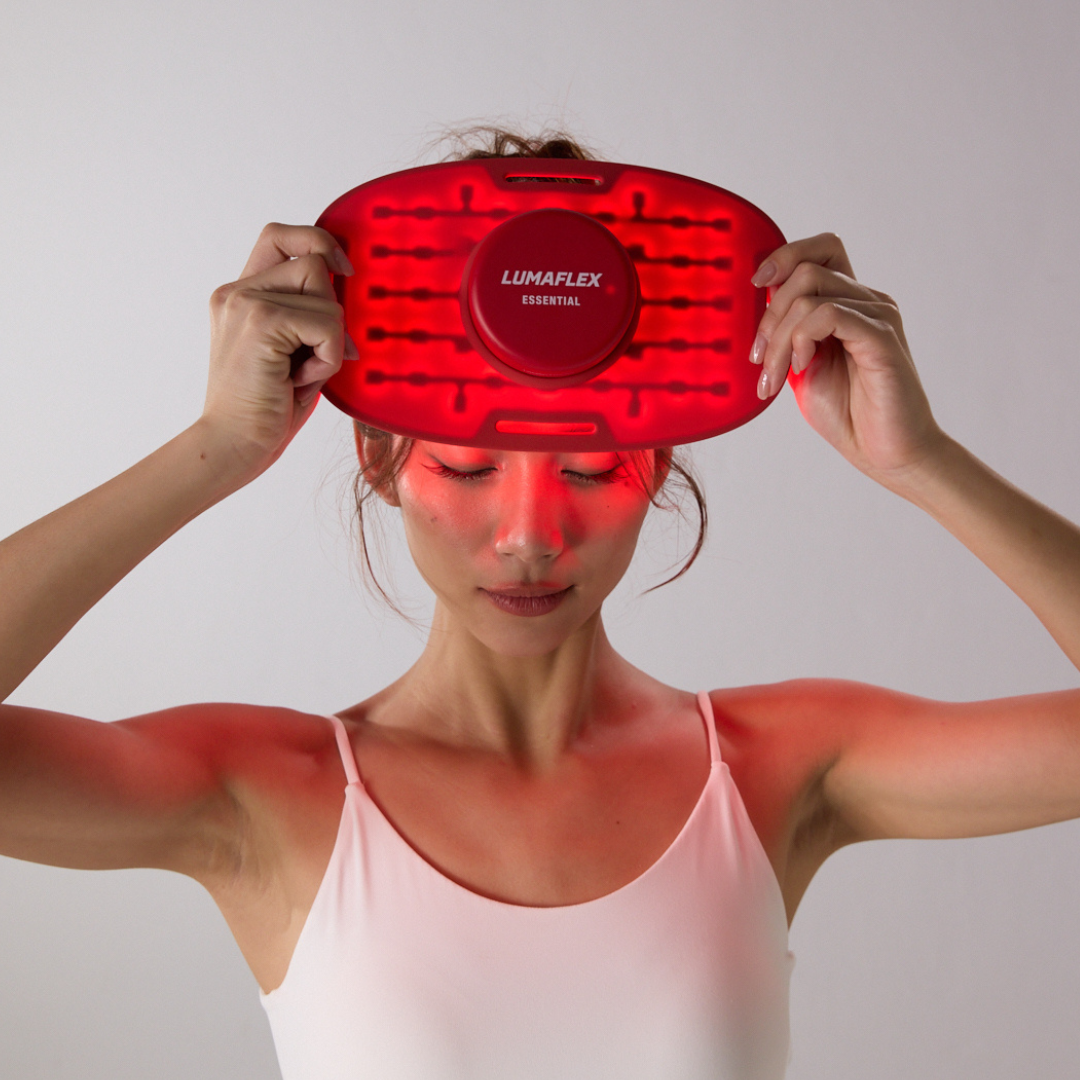 LumaFlex® ESSENTIAL portable red light and near infrared (NIR) lamp