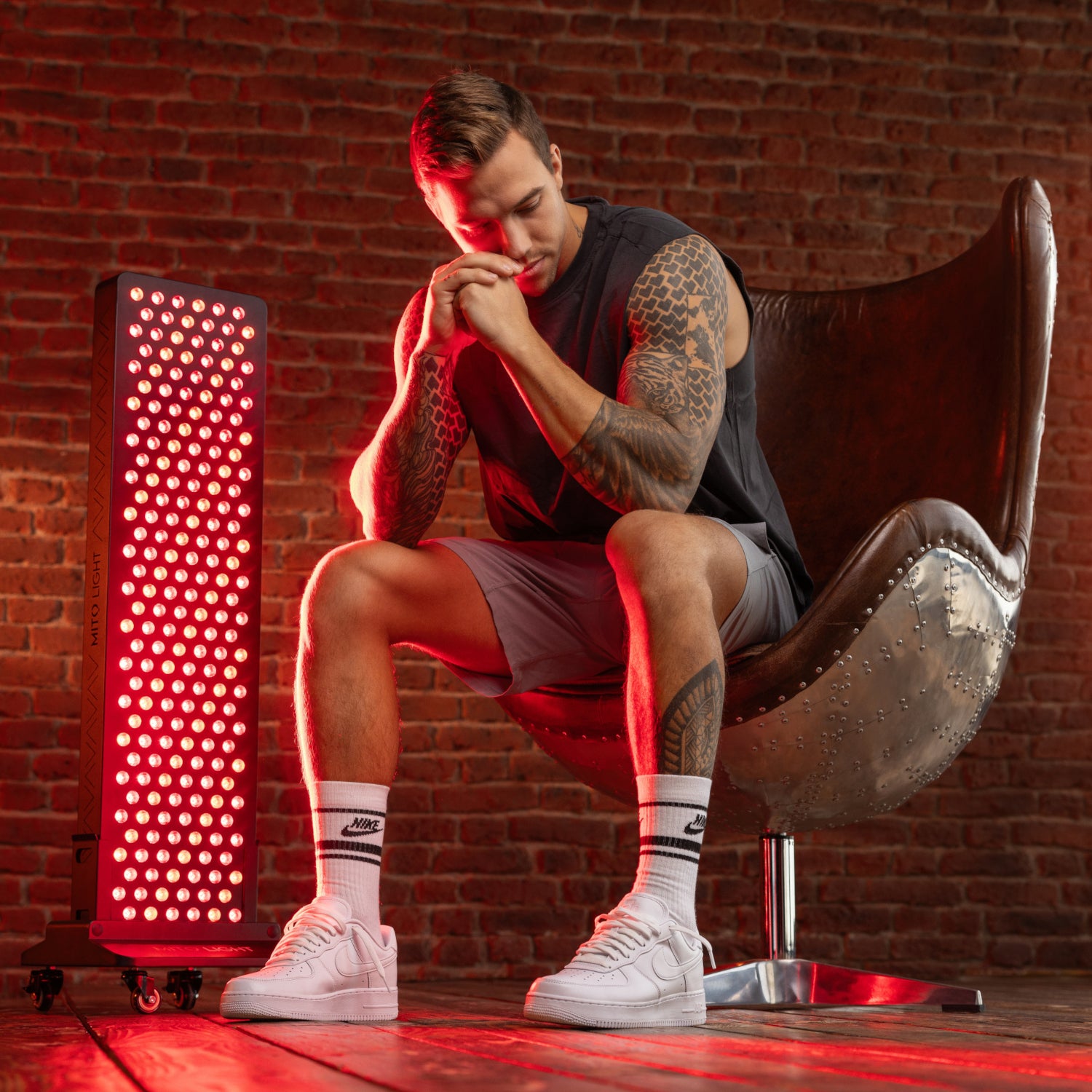 MITO LIGHT® Biohacker 4.0 red and near infrared lamp