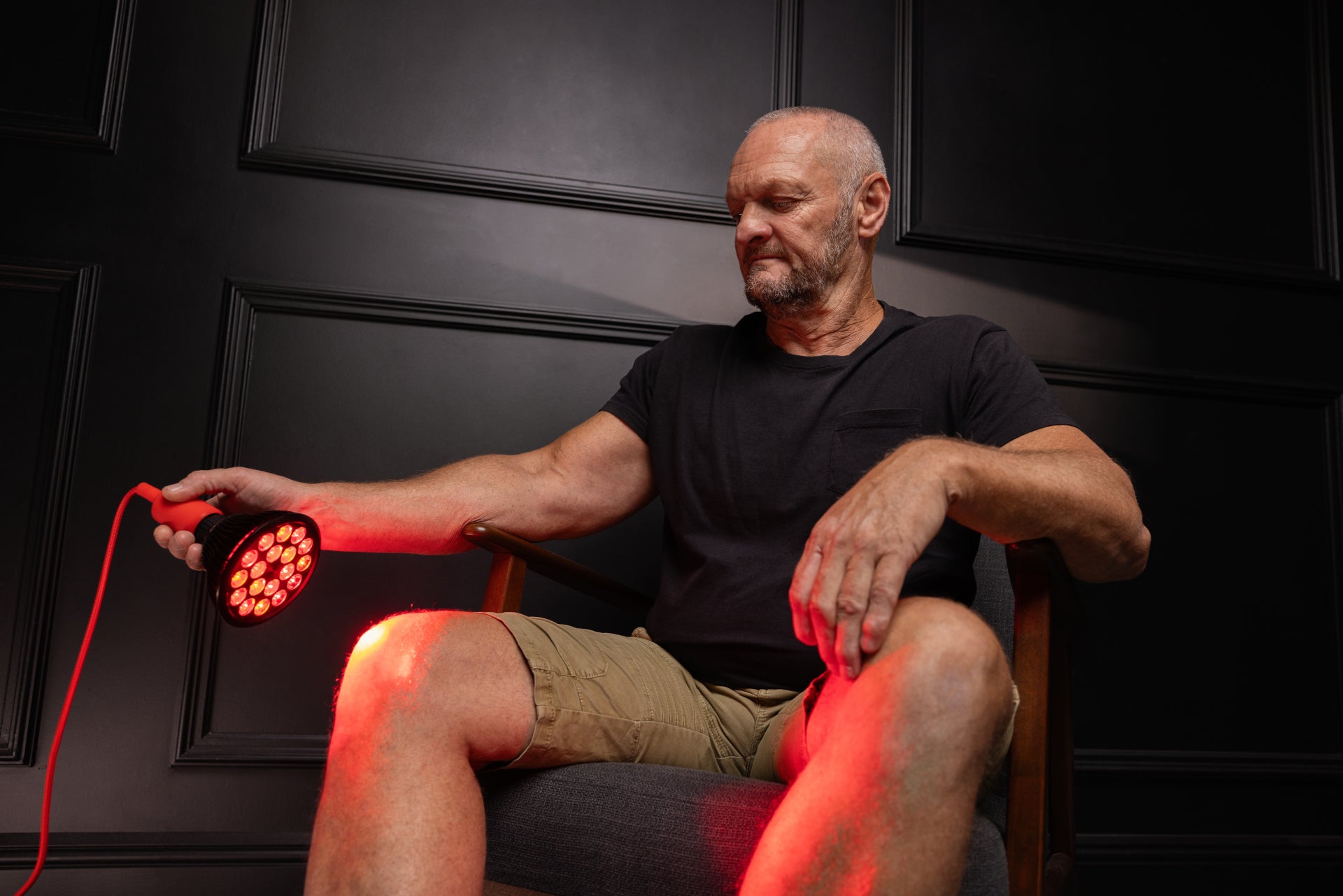 MITO LIGHT® Bulb 4.0 handheld red and near-infrared light lamp