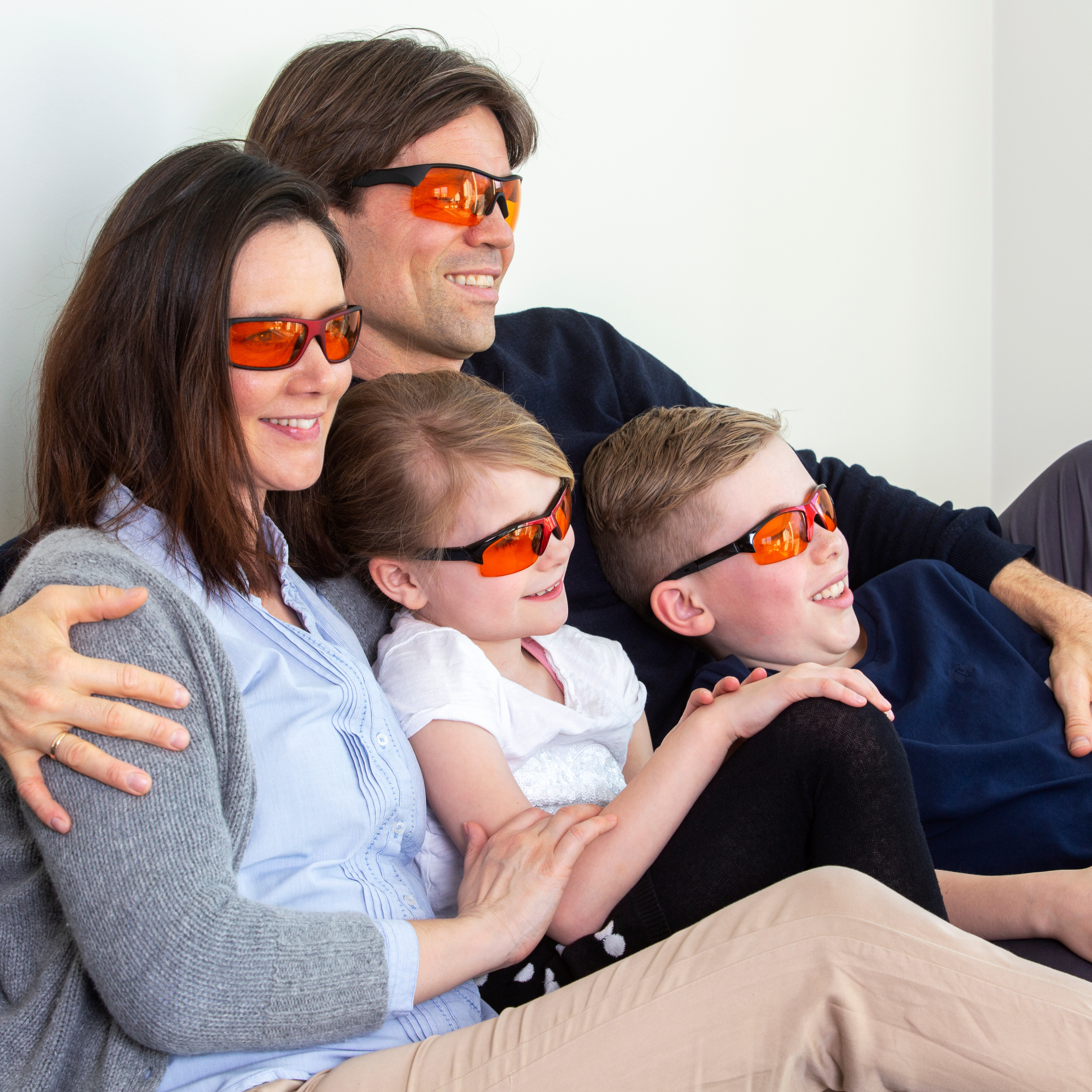 MelaMedic® Brussels – medical blue light blocking glasses for evening relaxation and better sleep