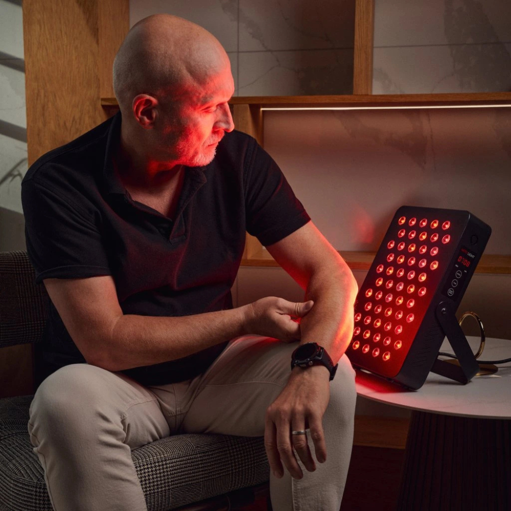MITO LIGHT® INTRO raudonos šviesos ir artimų infraraudonųjų spindulių lempa