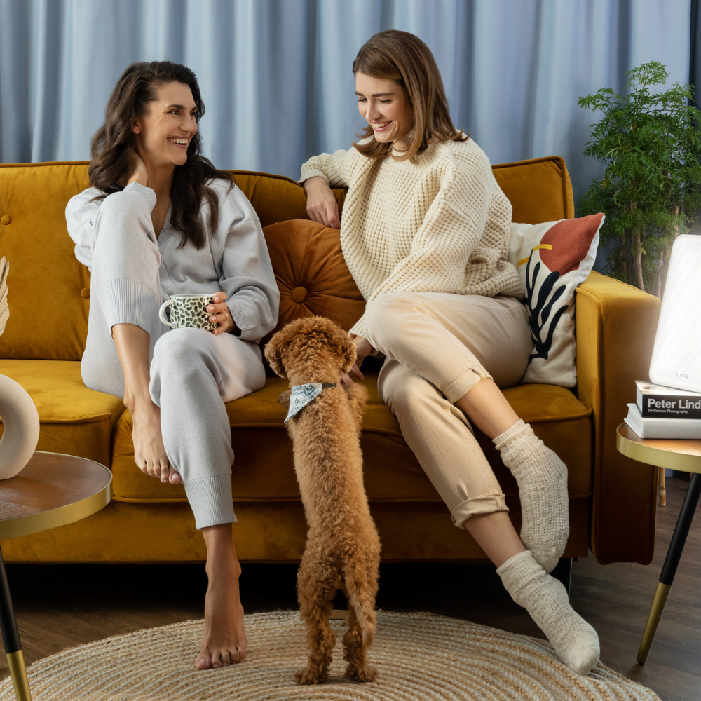 Vitamin L – medical 10,000 lux light therapy lamp with daylight spectrum and two-position stand